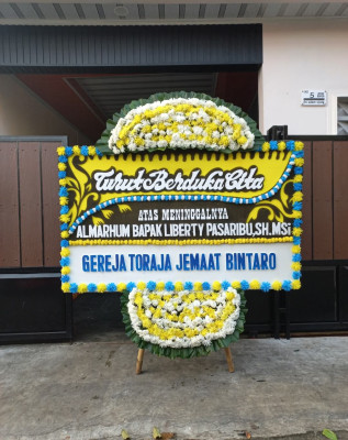 Papan Bunga Duka di Blangpegayon